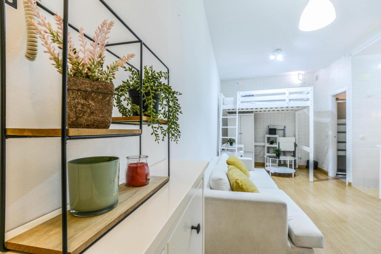 Apartamento En Cascorro Lägenhet Madrid Exteriör bild